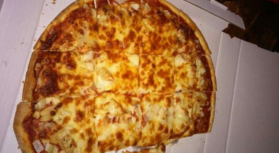 Yellow Cab Pizza Trinoma主图