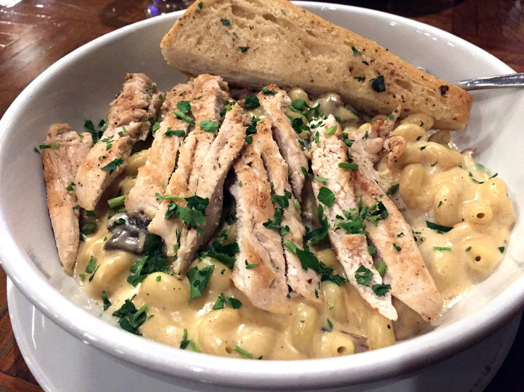 密歇根城餐馆和美食-Fiddleheads Michigan City