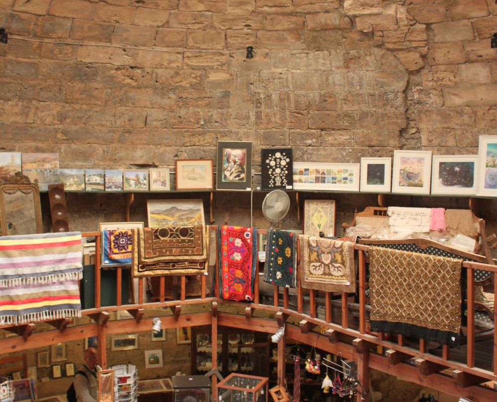 Lusignan Period City Walls & Towers-克利尼亚必去景点