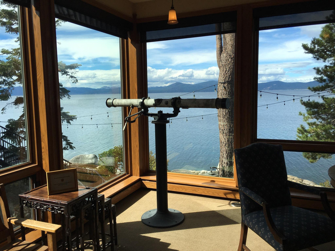 Thunderbird Lake Tahoe-太浩湖必去景点