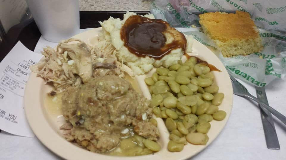 奥尔巴尼餐馆和美食-Pearly's Famous Country Cooking