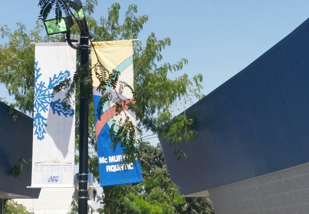 McMurtry Aquatic Center-贝克斯菲尔德必去景点