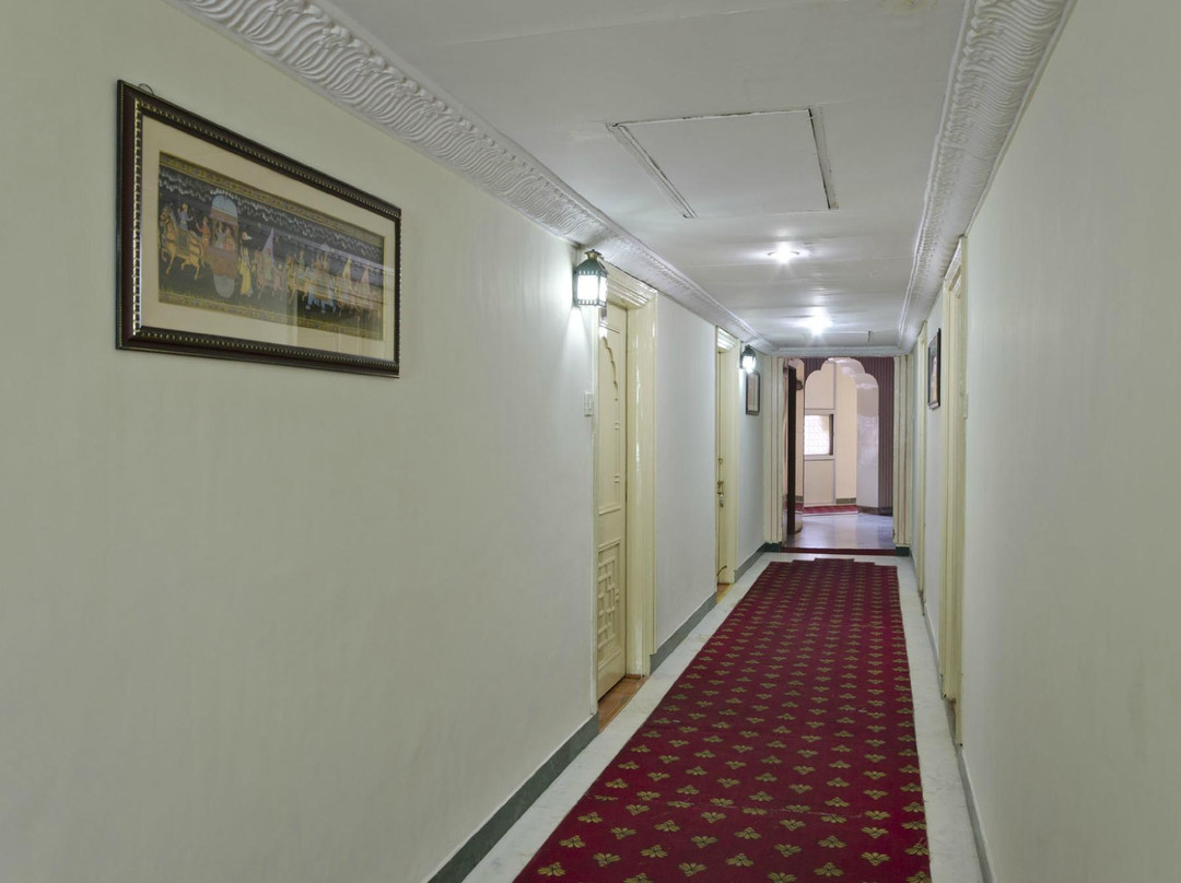 WudStay Sindhi Camp主图