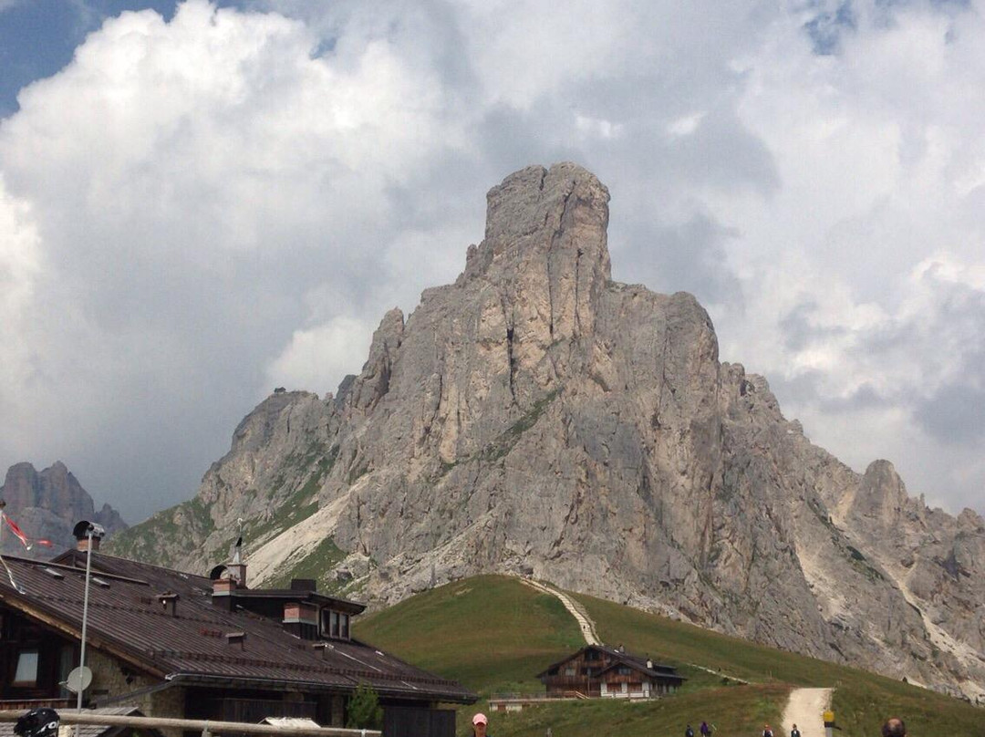 Passo Di Giau-Colle Santa Lucia必去景点
