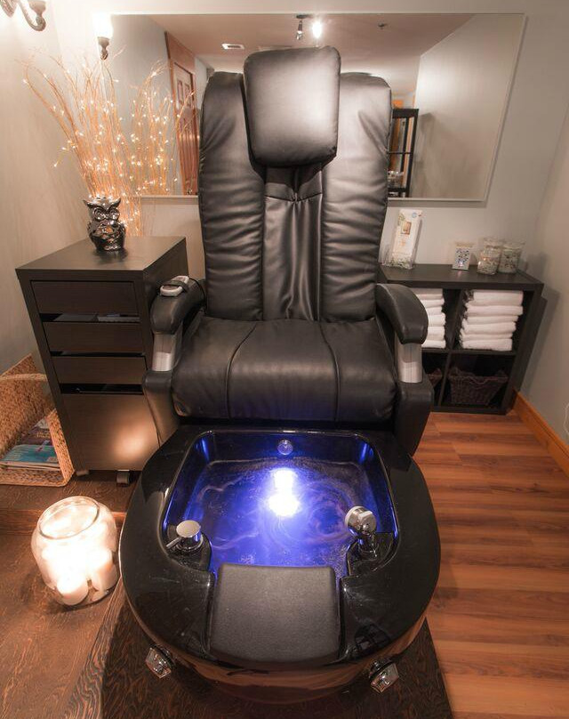 Neve Spa at Fernie Alpine Resort景点图片