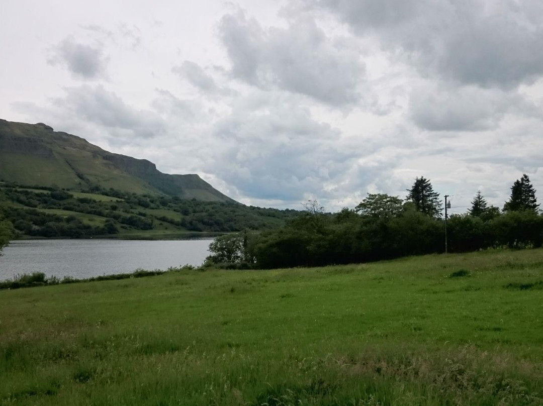 Sruth In Aghaidh An Aird - The Devil's Chimney-斯莱戈必去景点