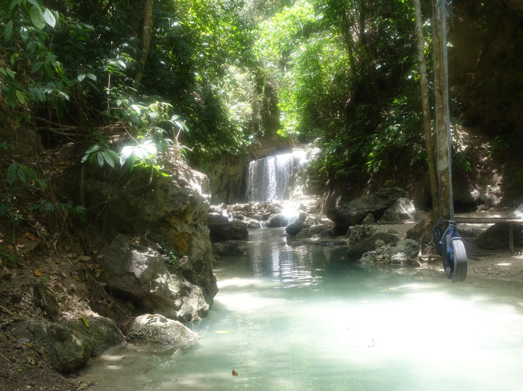 Bonbon Falls-参波恩必去景点