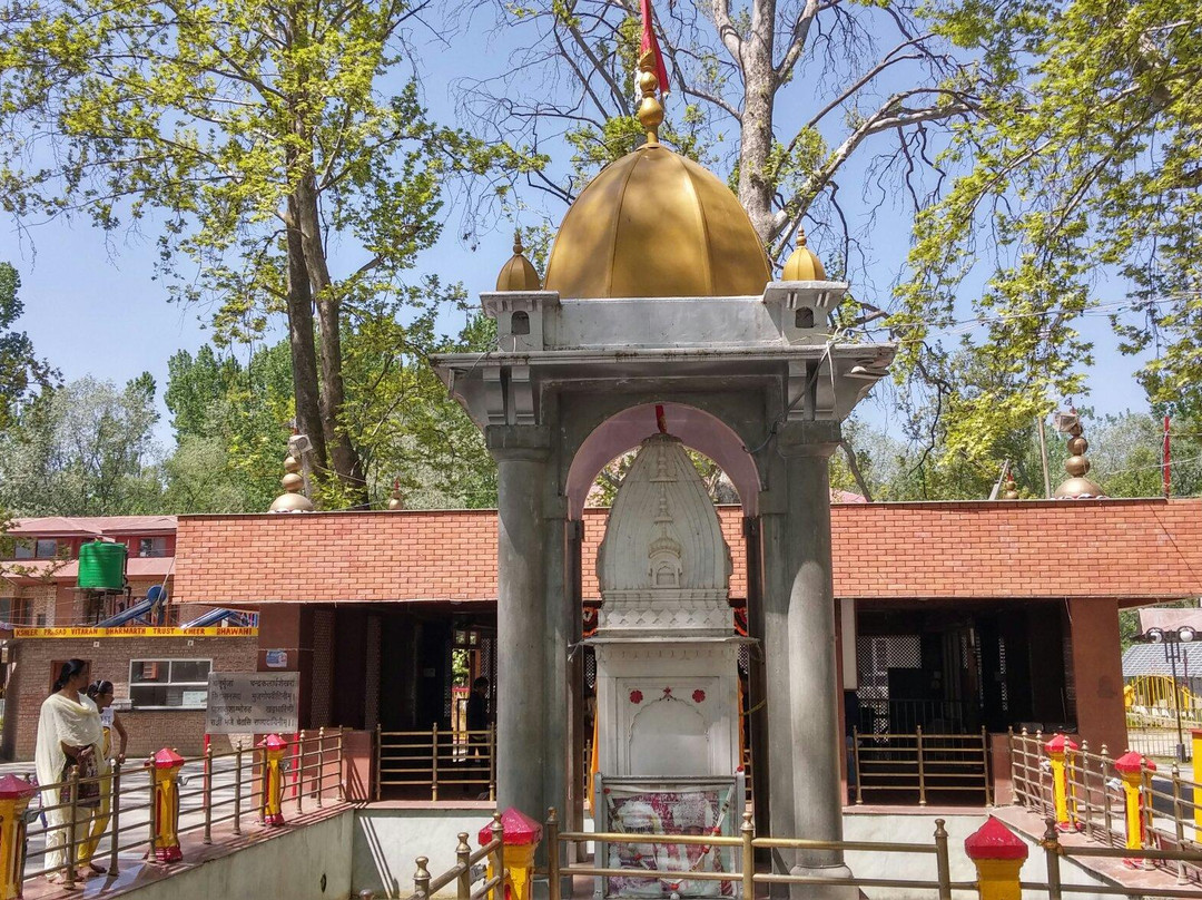 Kherbawani Asthapan-Anantnag必去景点