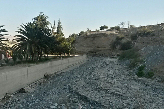 Banos Termales de calientes Pachia-塔克纳必去景点