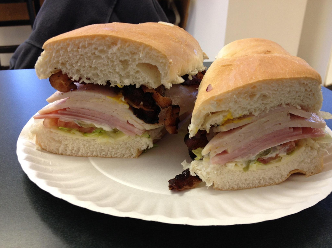 Seeley's Bay餐馆和美食-Milano Pizzeria