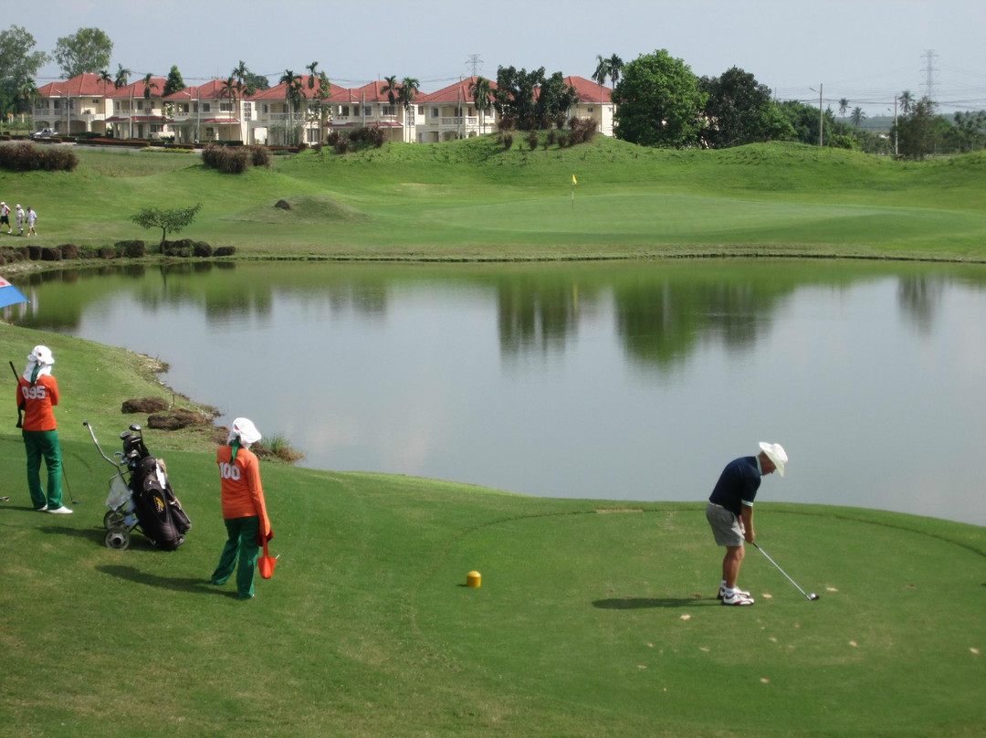 Pattana Golf Course-是拉差必去景点