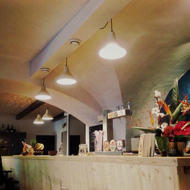 Chateauroux-les-Alpes餐馆和美食-Bar des Alpes