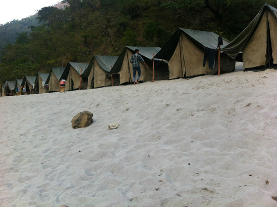 G-5 Adventure Day Tours