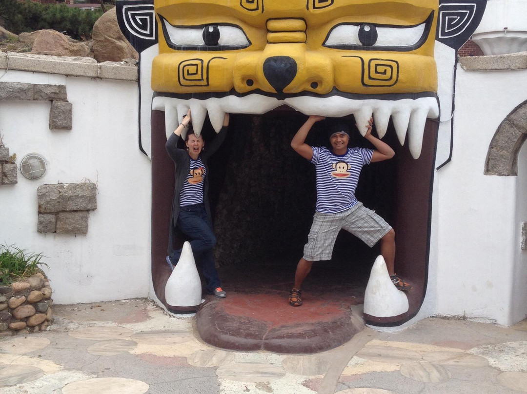 怪楼奇园-秦皇岛市必去景点