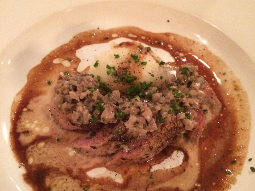 因克莱恩村餐馆和美食-Le Bistro