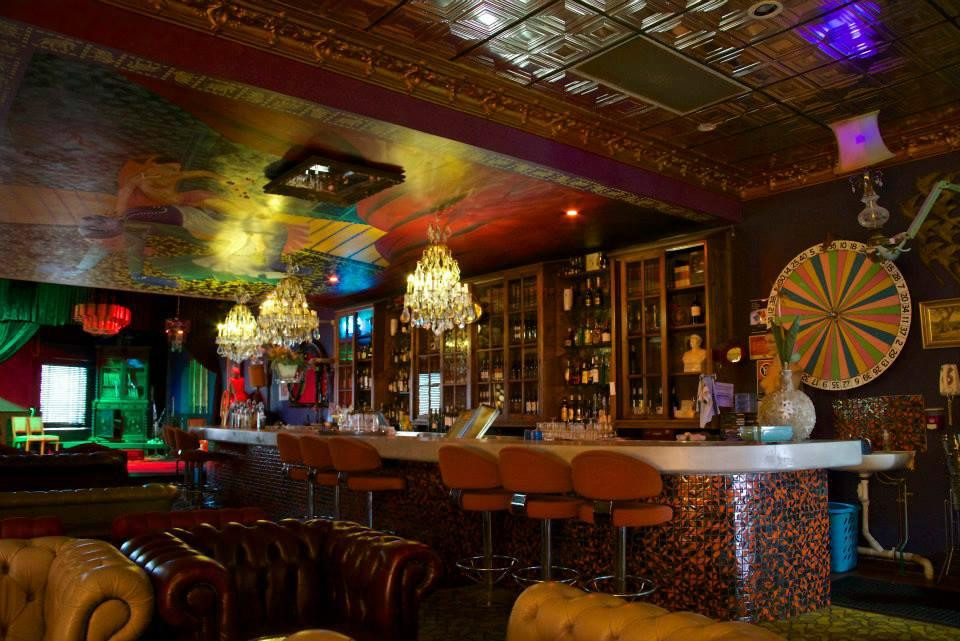 Dulwich Hill旅游景点-Lazybones Lounge Restaurant & Bar