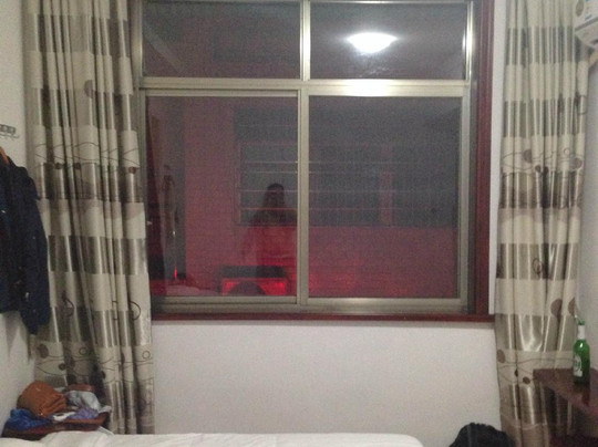 一家亲宾馆主图