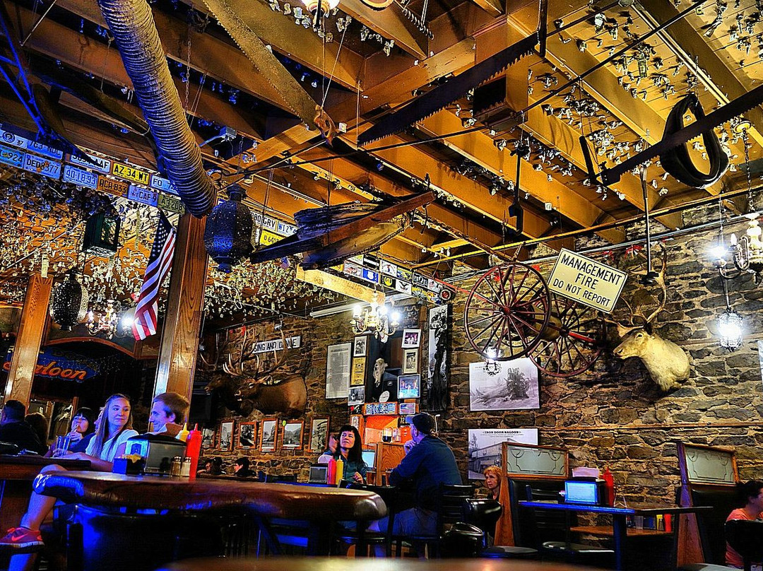 Iron Door Saloon and Grill-格罗夫兰必去景点