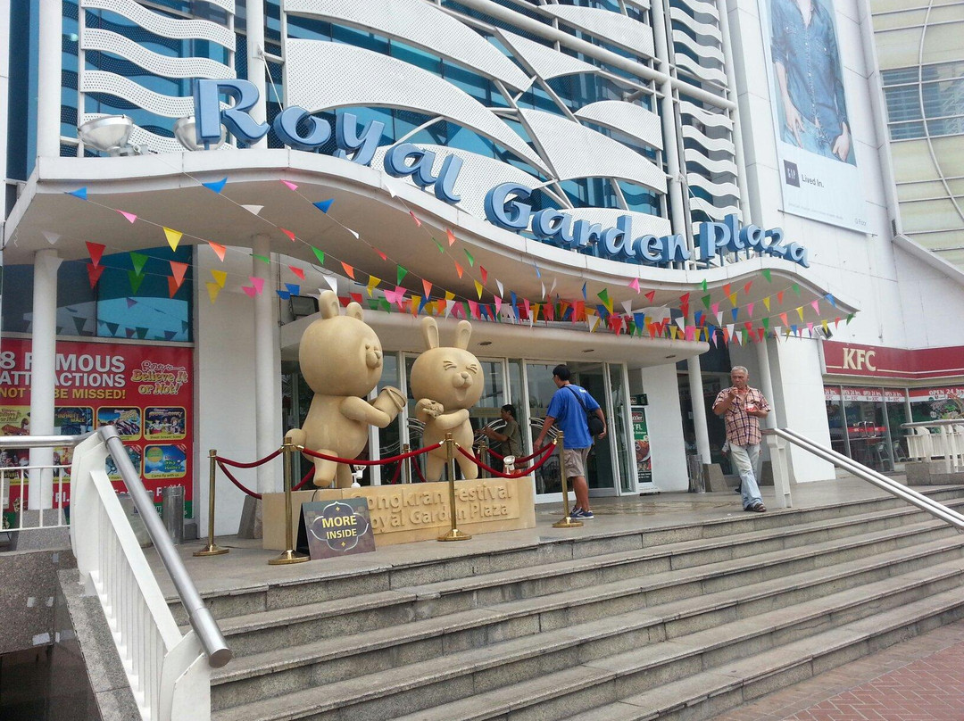 皇家花园广场-芭堤雅必去景点