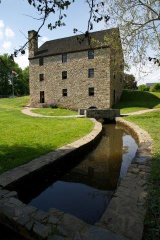 George Washington's Distillery & Gristmill景点图片