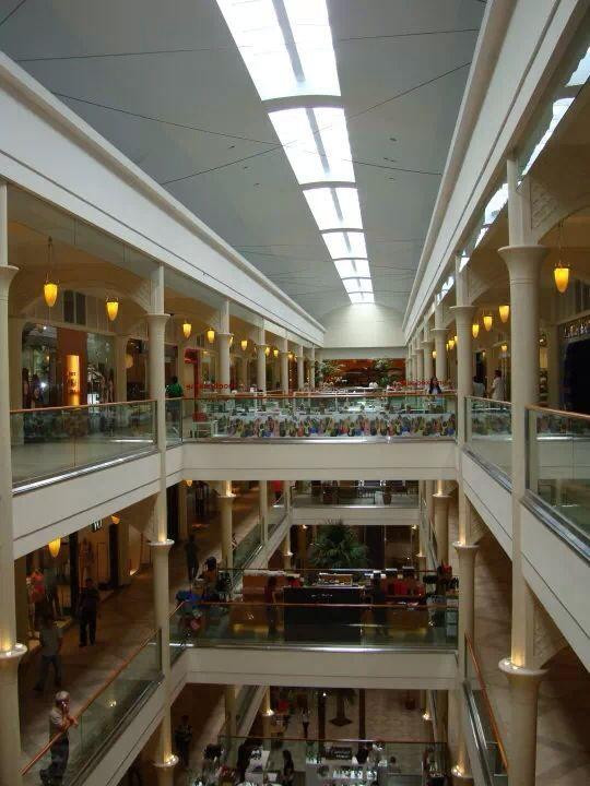 电厂购物中心-马卡蒂必去景点