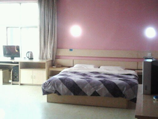 英图假日酒店主图