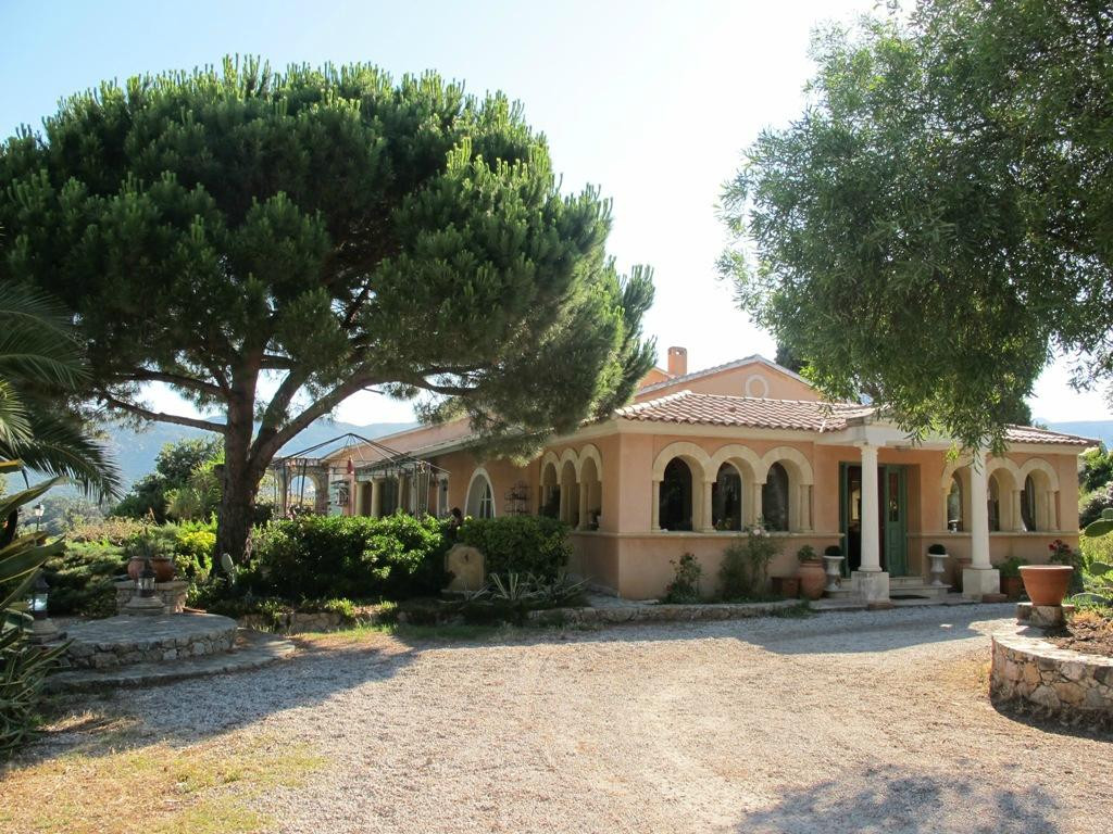 Villa Opvntia