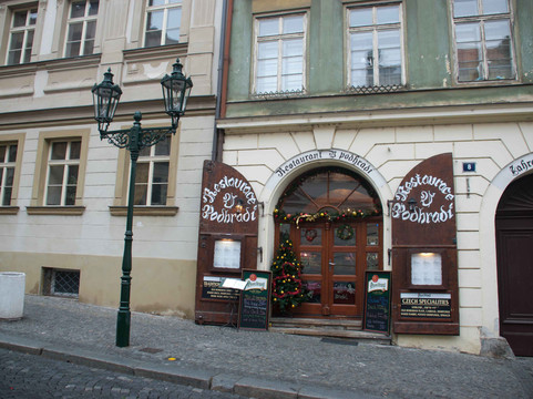 涅鲁达瓦街-布拉格必去景点