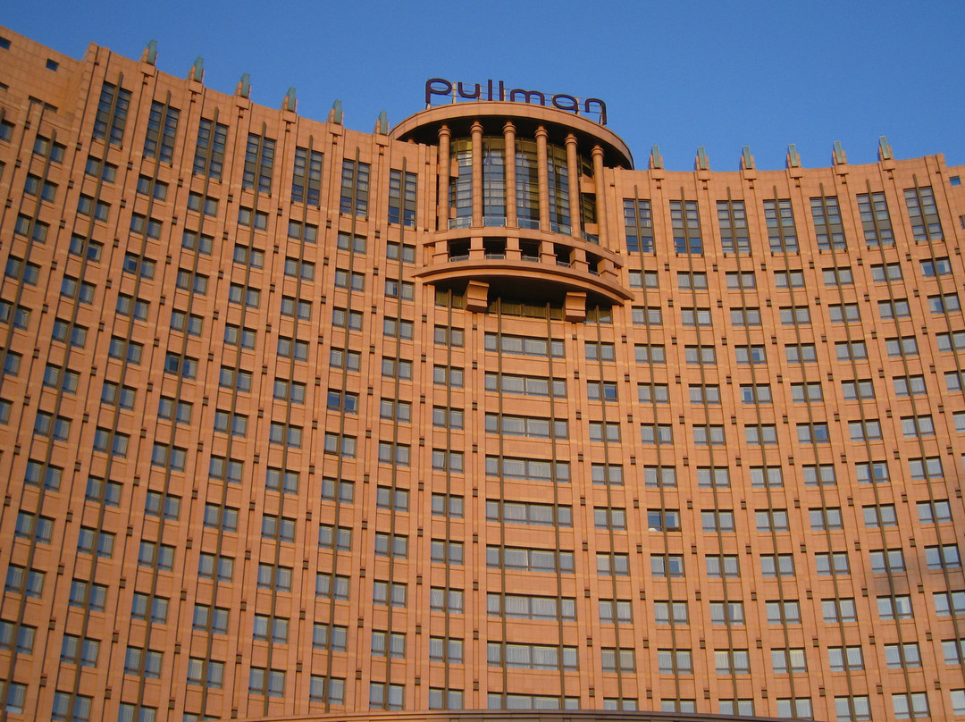 北京兴基铂尔曼饭店主图