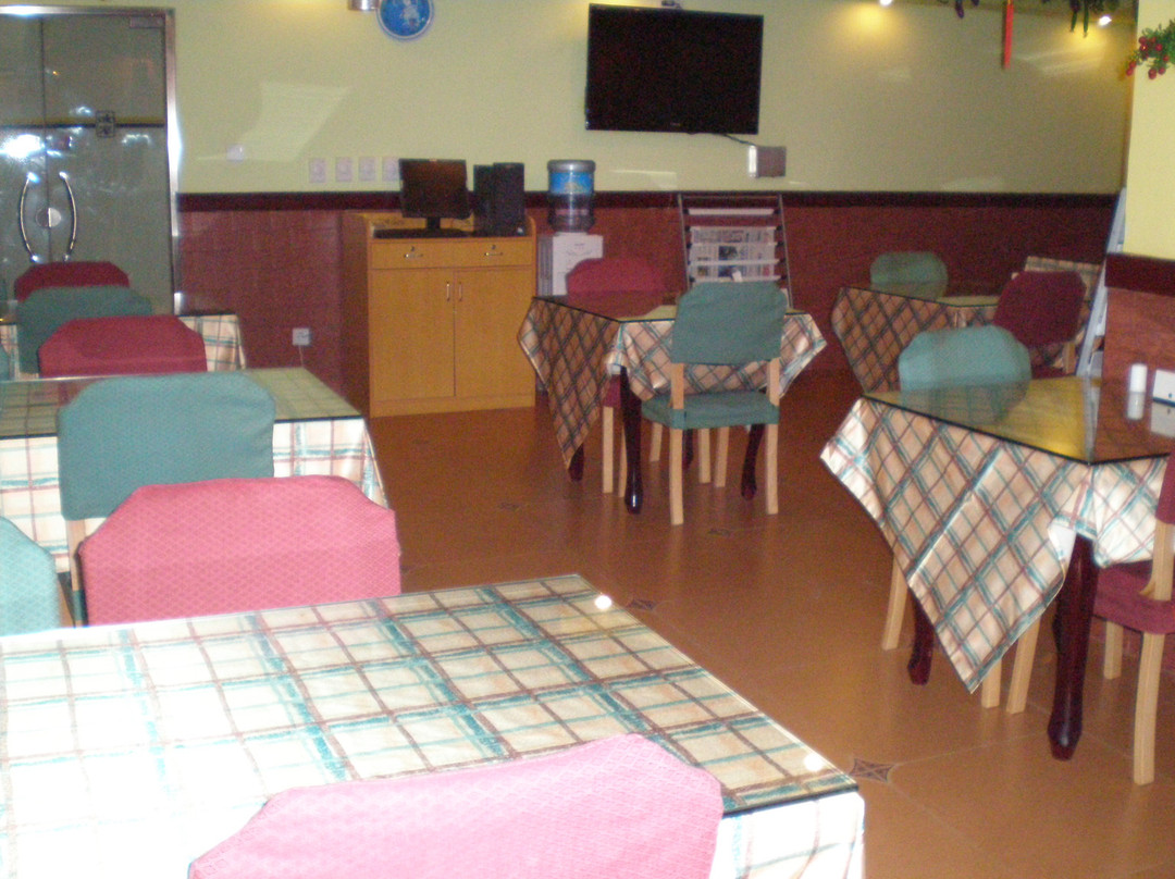 如家酒店(沈阳辽宁大学百鸟公园地铁站店)主图