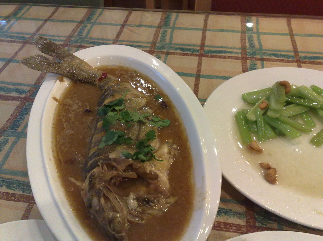 曲阜如家孔府店主图