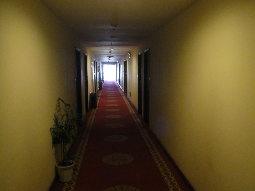 鸿源商务宾馆主图