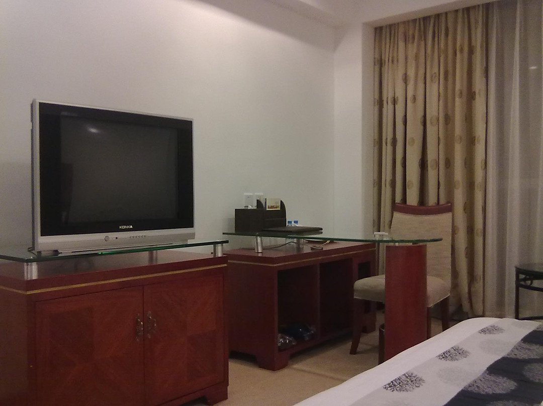 南洋国际大酒店(北海高铁站店）主图