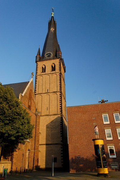 St. Lambertus Church景点图片