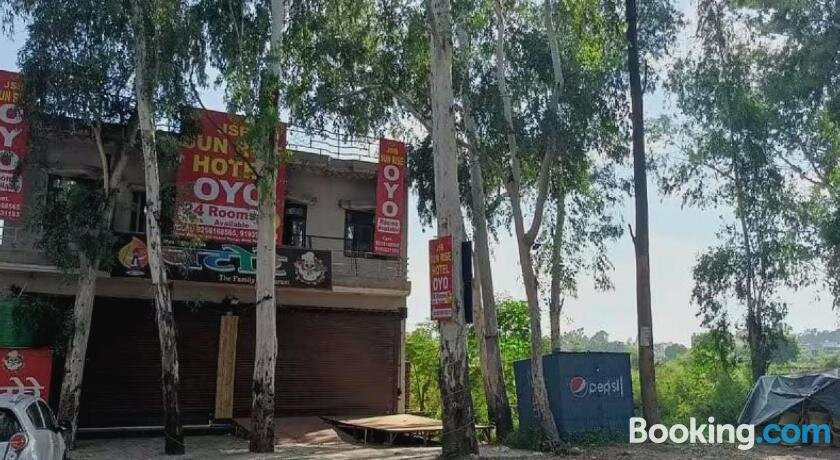 OYO 701925 JSB Sunrise Hotel