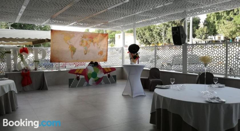 Hostal El Sevillano主图