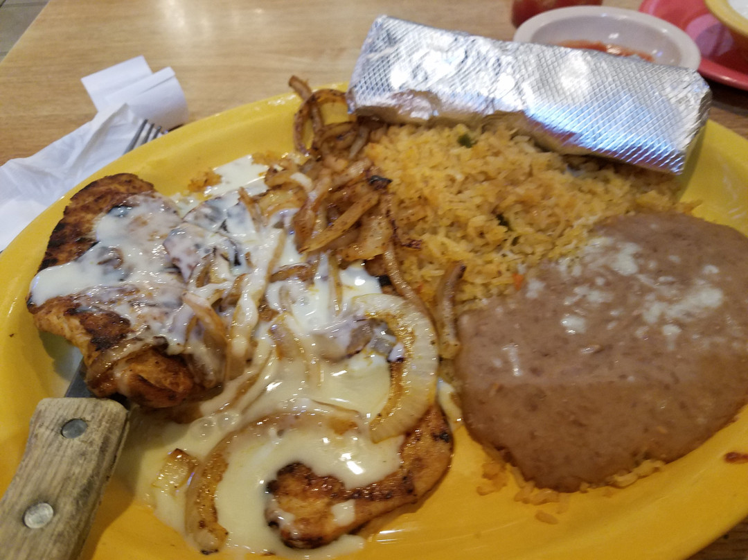 Milan餐馆和美食-Maria's Mexican Grill