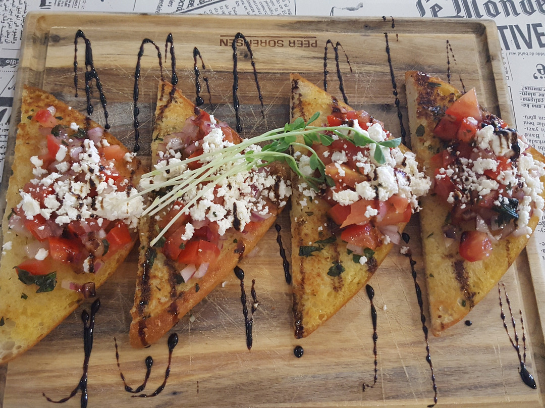 Gol Gol酒店住宿-The Edge Hotel