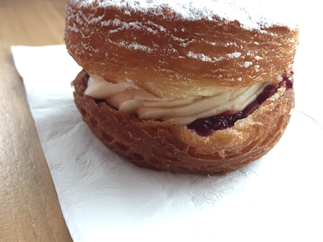 Five Daughters Bakery