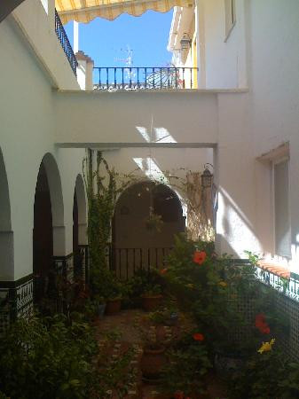 萨洛夫雷尼亚酒店住宿-Hostal San Juan