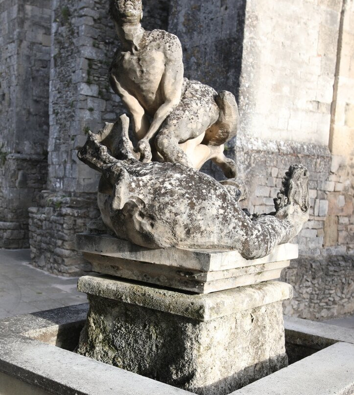 Statue de Saint-Véran景点图片