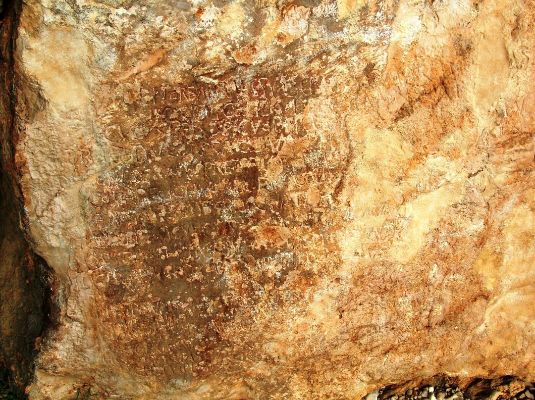 Licinianus Epigram In Zivogosce-Zivogosce必去景点