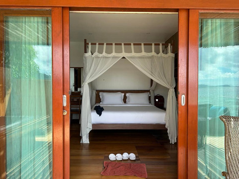 丽贝崖度假村主图