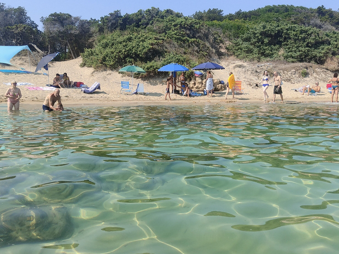 Spiaggia Pilone-奥斯图尼必去景点