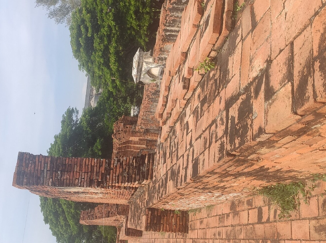 Prasat Nakhon Luang-那空銮必去景点