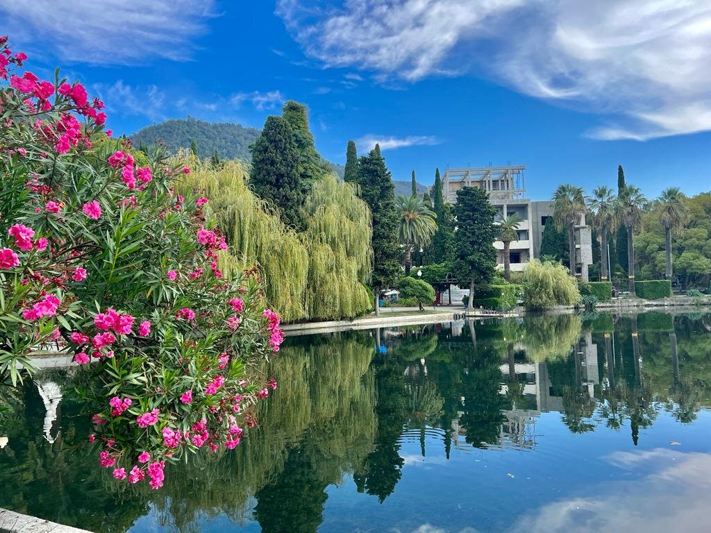Azanta Hotel