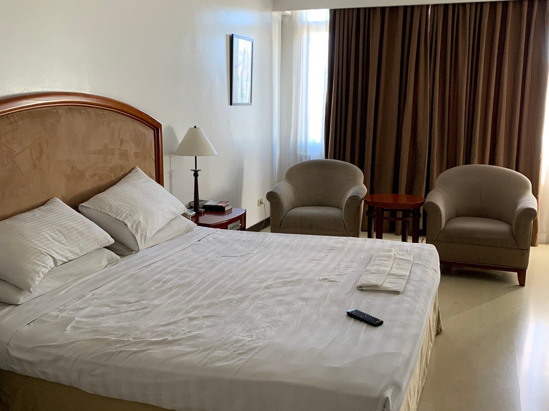 最高会展广场酒店主图