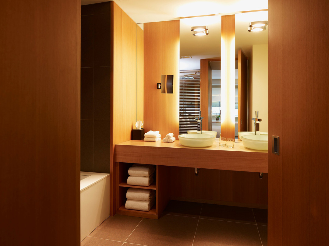 枫叶广场乐日耳曼集团酒店主图