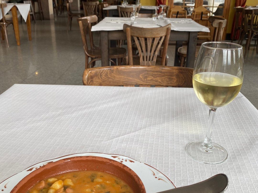 梅雷洛斯酒店主图