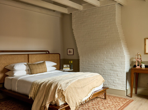 安娜和贝尔主图